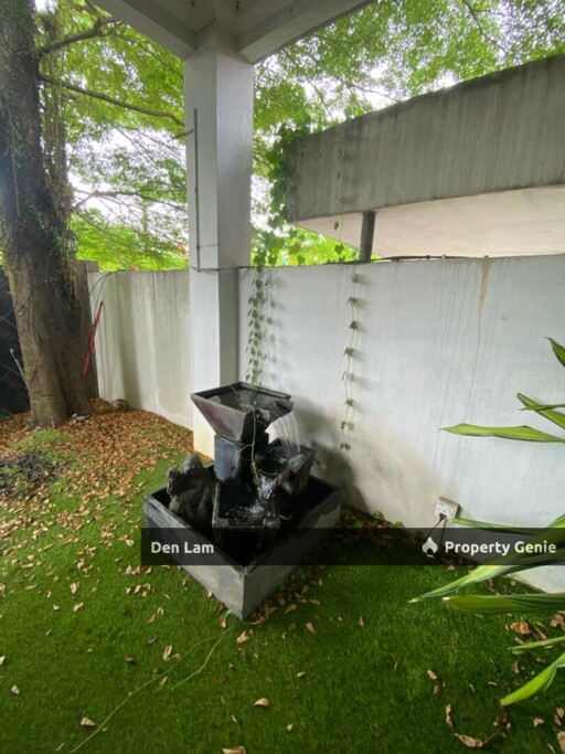 Taman Lucky Bangsar 2.5sty House for Sale !!