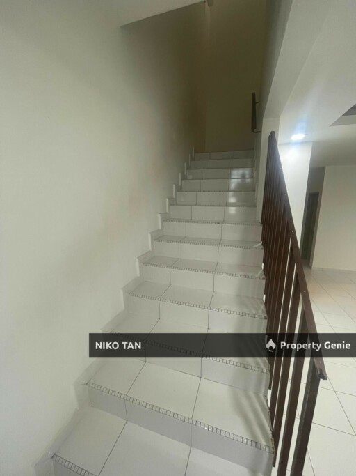 Setia Tropika Double Storey Renovated For Sale