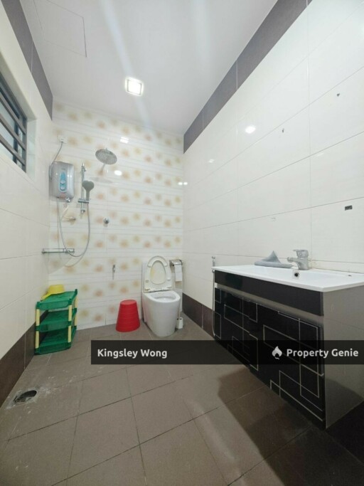 Silibin First Garden Double Storey Terrace House Facing North Simple Renovated Near Menglembu