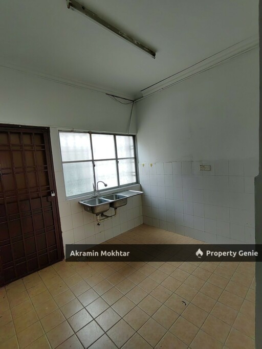 FREEHOLD & TERMURAH | DOUBLE STOREY TERRACE TAMAN PINGGIRAN USJ 3, SUBANG JAYA