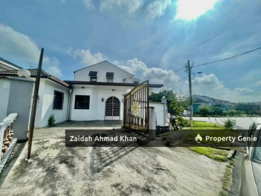 Double Storey SS 19 Subang Jaya Corner Lot Extended Hot Area For Sale
