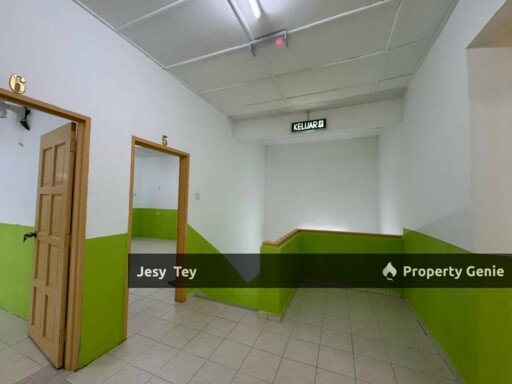 Desa Cemerlang (2 Storey Terrace House For Sale)