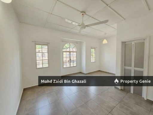 Below market renovated two storey terrace presint 9