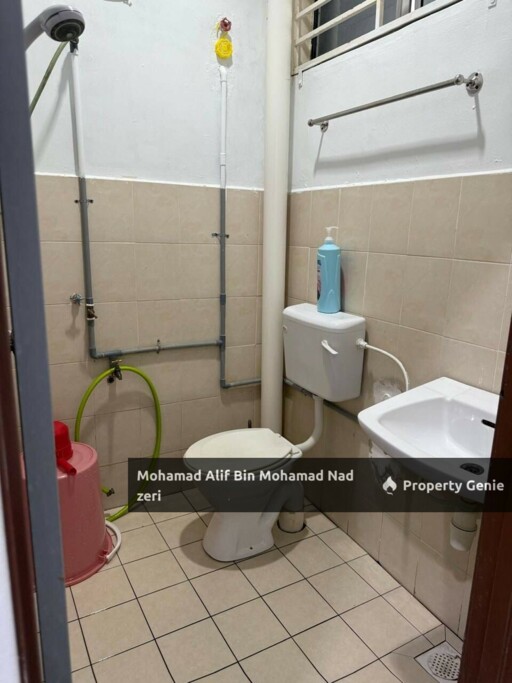 Fully Renovated and Furnished | Taman Beseri Permai | Good Deal to Stay