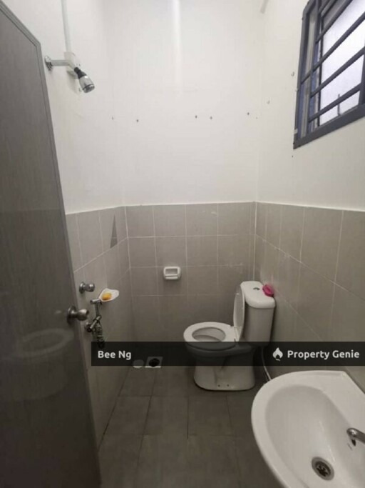 Taman Scientex Utama @ Senai Double Storey Terrace / Below Market Price