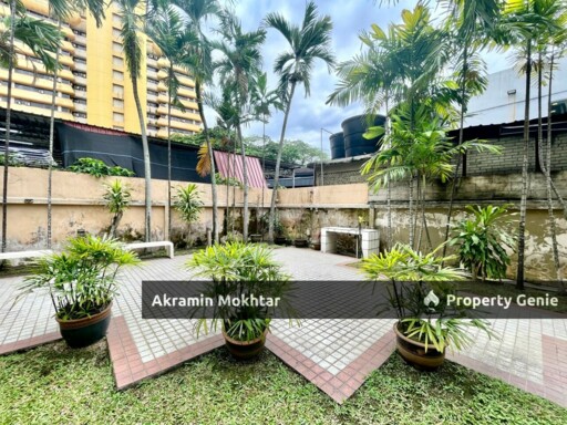 FREEHOLD, GROUND FLOOR, FACING POOL & 1 PARKING | Catalina Villa Condominium
