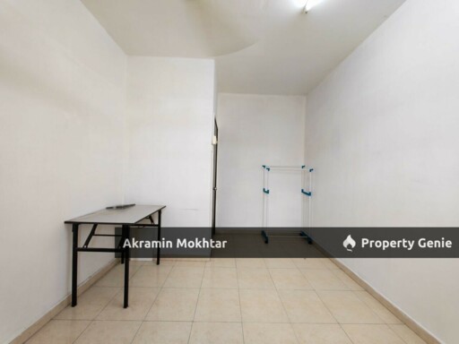 FREEHOLD & RENOVATED | PANGSAPURI ENGGANG IN KINRARA PUCHONG