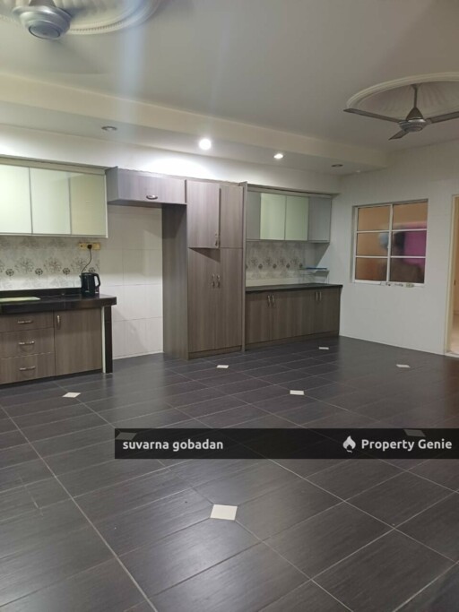 Double Storey SemiD, Jalan Kuala Kangsar, Ipoh Perak