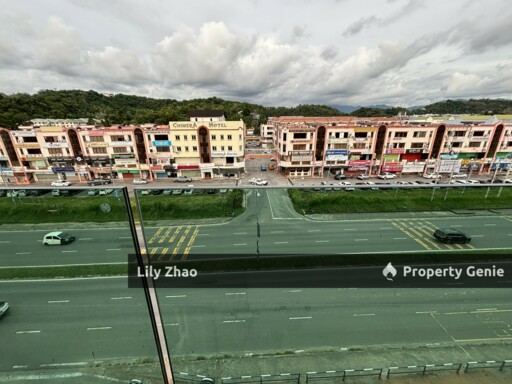 T1 Bundusan Commercial, Ready Hot Pot Restaurant for Rent, Sky Deck Corner Lot, F&B Area, Penampang, Kota Kinabalu.