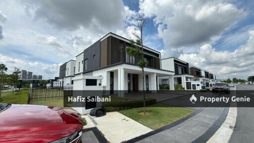 Semi- Detached Double Storey Bohemia Bandar Rimbayu