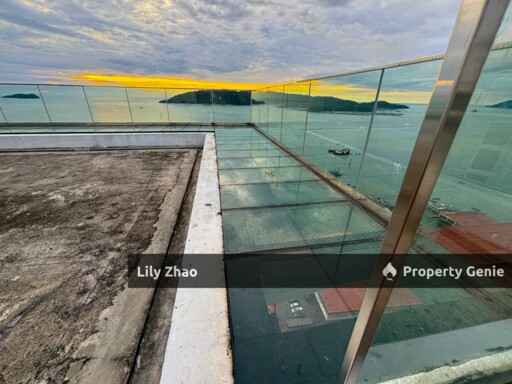 Sky Deck for Rent, Full Sea View 9,700 sqft, Sky Bar/ Sunset Bar/ Sky Dining Idea in the heart of Kota Kinabalu City Centre, Sabah