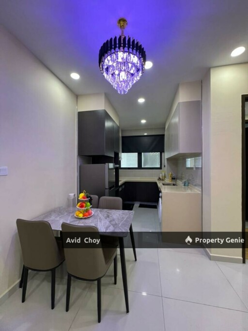 Central Park, 2 Bedrooms (Fully Furnished and Fully Renovated)