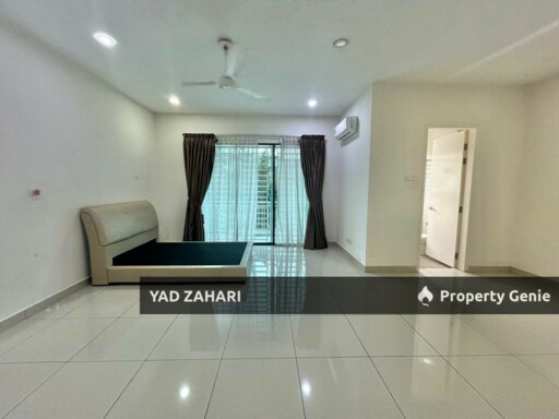 The Terresse, Bandar Puteri Bangi | Superlink 4+1 Rooms | RM670K- Semi Furnished, Spacious Unit & Nearby Exit Highway