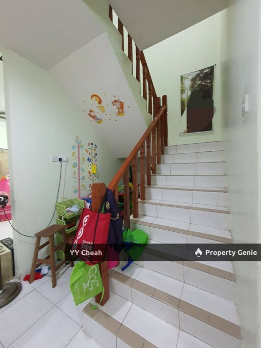 Station 18 Pengkalan Ipoh 2 Storey Nice Terrace For Sale