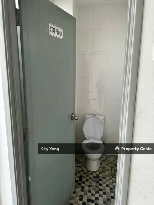 Galeri Impian, Alma 3 storey shoplot 1st floor for rent