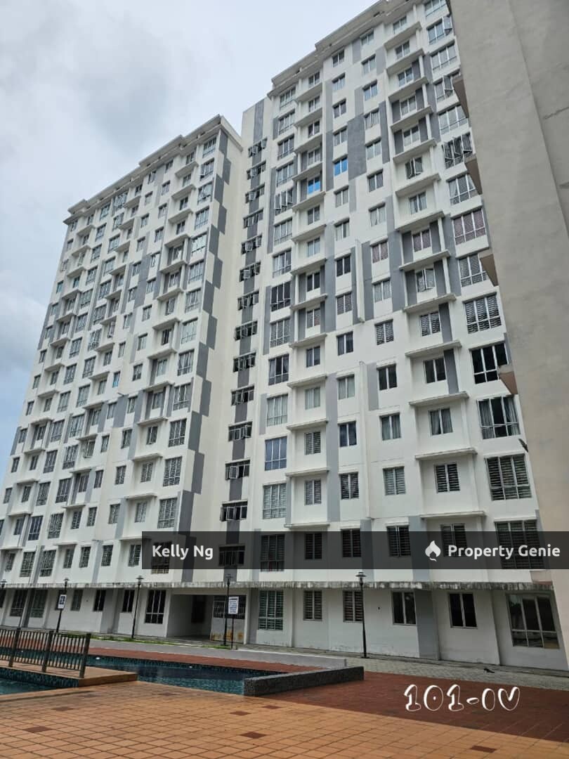 Trifolis Apartment At Bandar Bkt Tinggi Klang For Sale