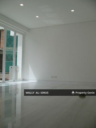 3 1/2 Garden Villa (intermediate) Kiara 9 Residency, Mont Kiara, Kuala Lumput