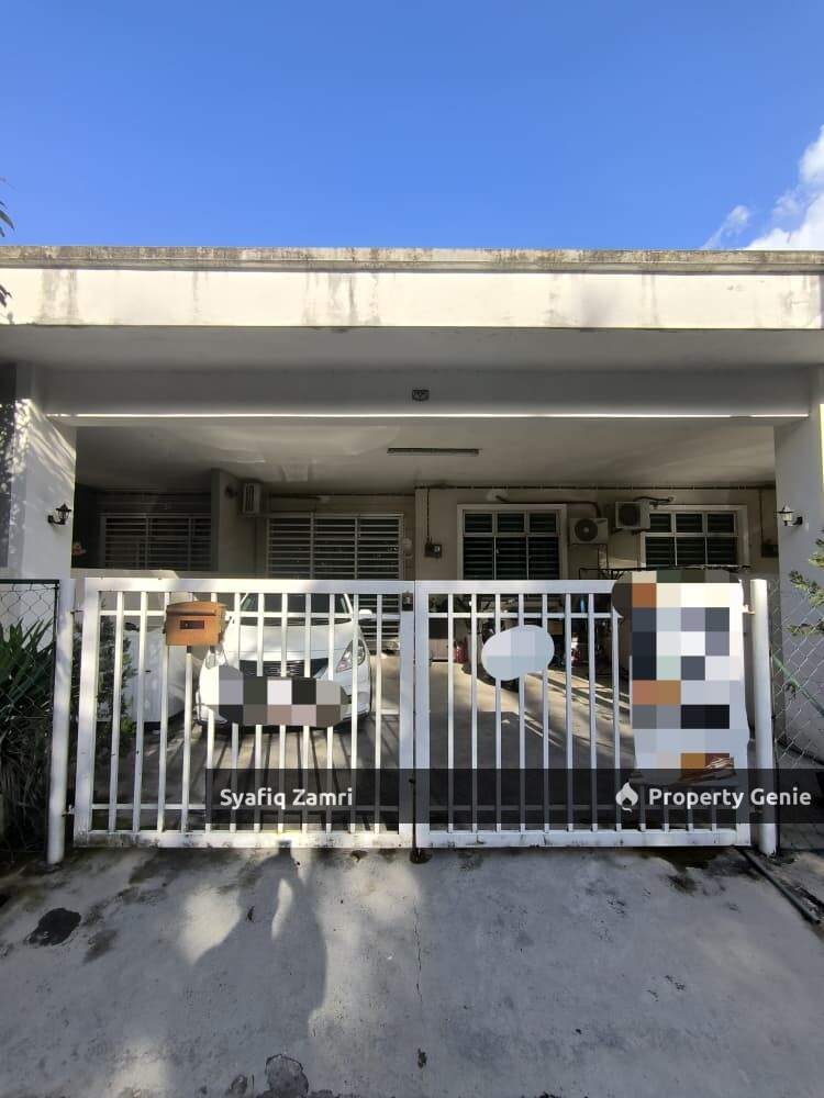 Teres Taman Tas Ria Kuantan (Open Facing)