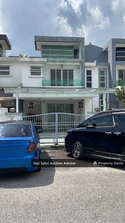 Double-Storey House for Sale 163A，Jalan TE4, Taman Tiara East,43500 Semenyih