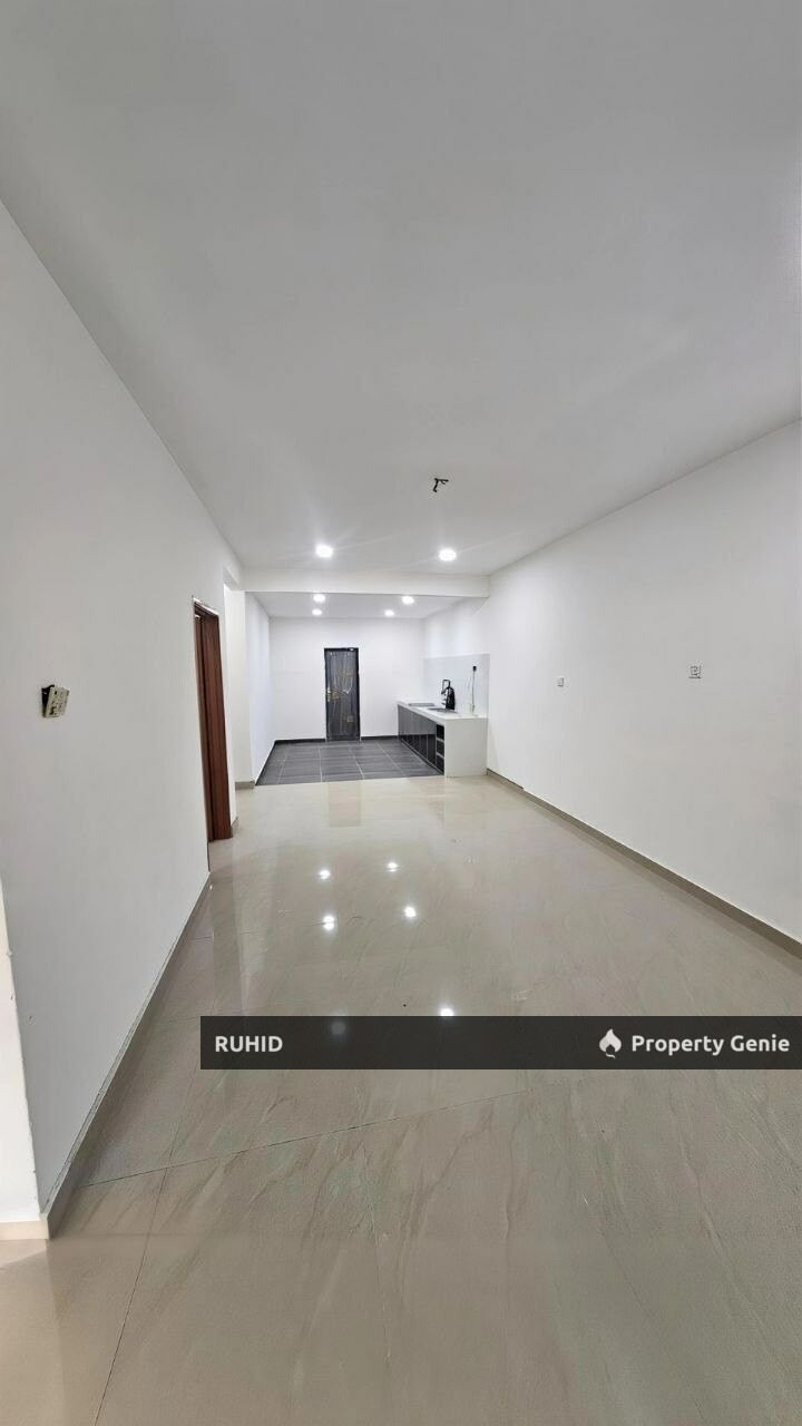Below Market Deal! Renovated Unit @ Kangkar Pulai