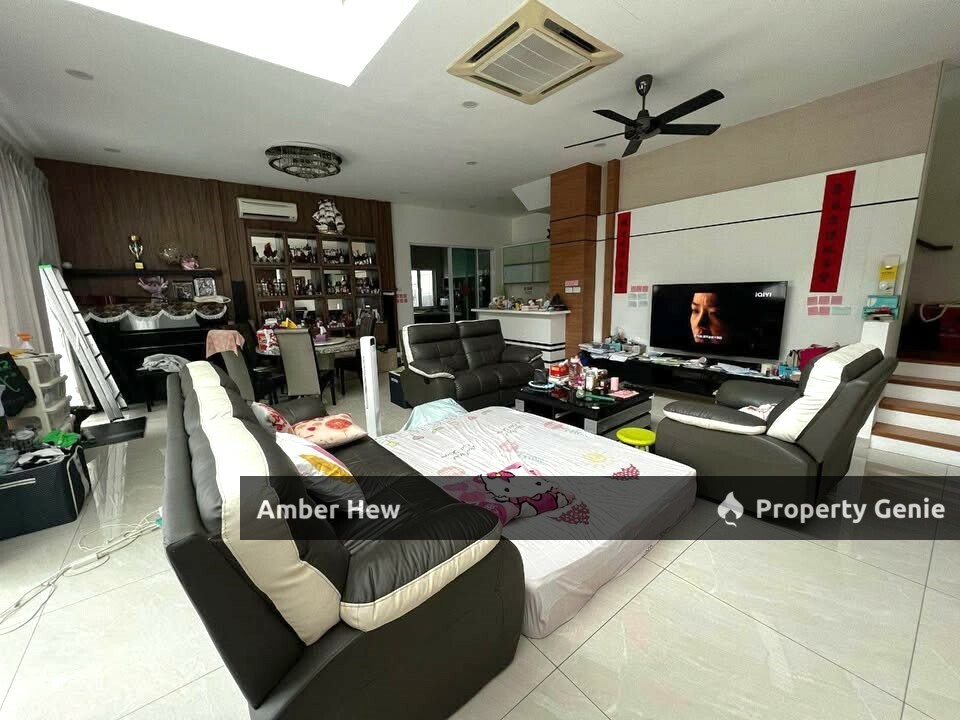 Senibong Cove Gated Waterfront Community 7 km to Mid Valley Southkey