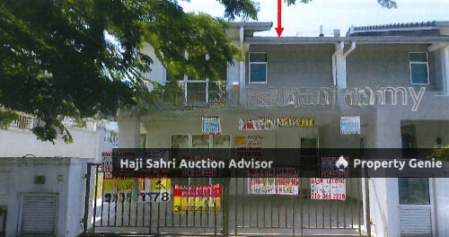 A 2 1/2 STOREY SEMI-DETACHED HOUSE yang beralamat pos di NO. 7, JALAN MA 2, TAMAN MERANTI AMAN, 47100, PUCHONG, Selangor.