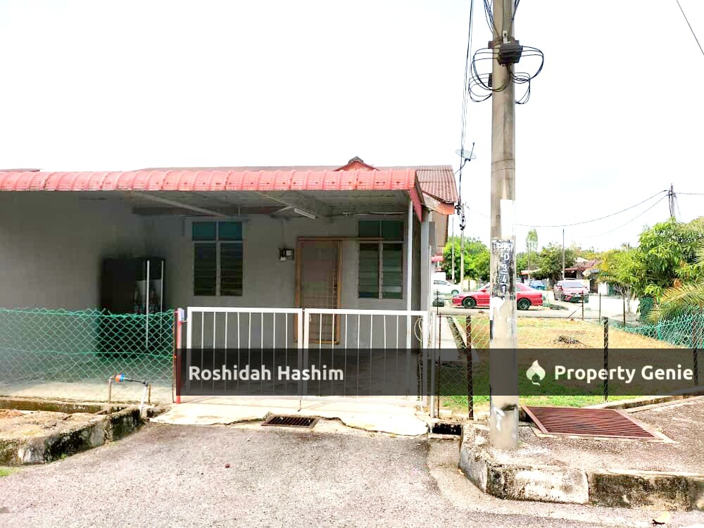 [Corner Lot] Teres Setingkat Taman Sri Serdang, Kepala Batas
