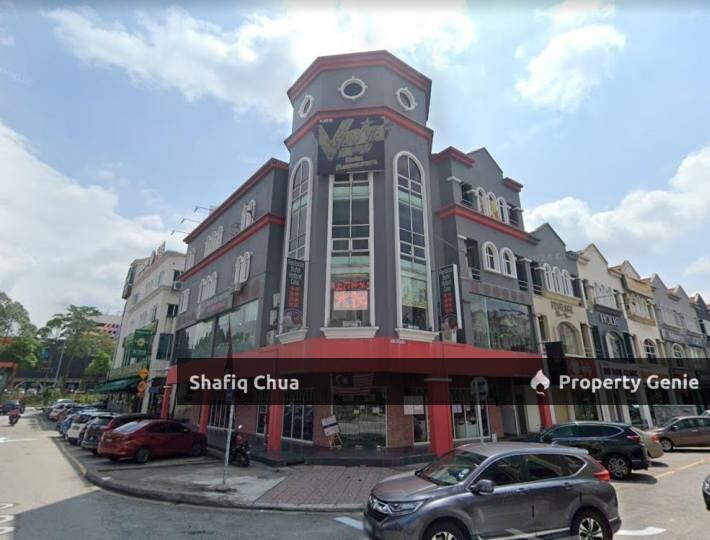 Ground Floor & Corner Shoplot PJU 5, Kota Damansara For Rent
