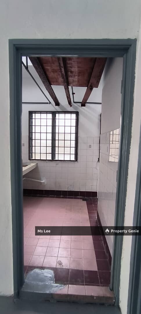 3rd Floor Shop Apartment RM 350 (Above 99 Speedmart)-Taman Sentosa @ Klang-Ready 15/8 or 1/9