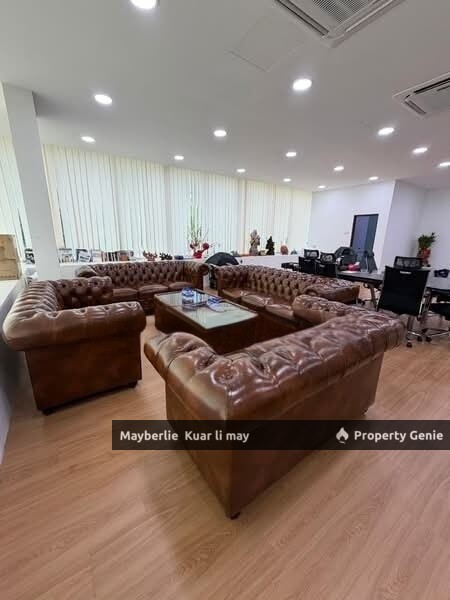 RENT RM45K 3. 5 Storey Semi-D Factory at Seksyen 51, Petaling Jaya