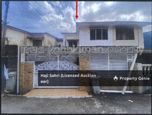 rumah kluster 2 tingkat yang beralamat pos di No. 20, Pintasan Bahagia 7, Bandar Bayan Baru, 11950, Bayan Lepas, Pulau Pinang.