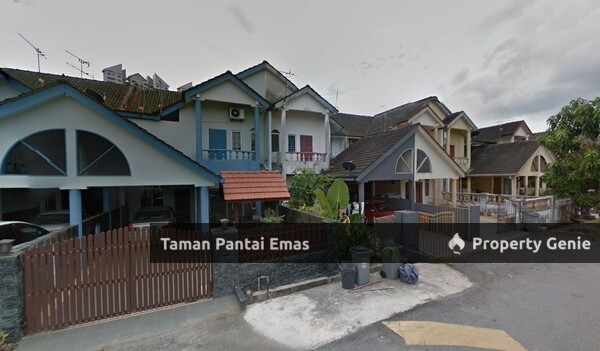 Taman Pantai Emas