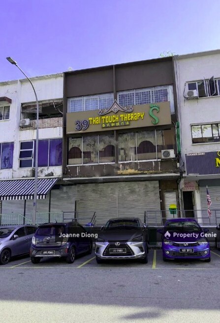 Sek 14 PJ Ground Floor Shop