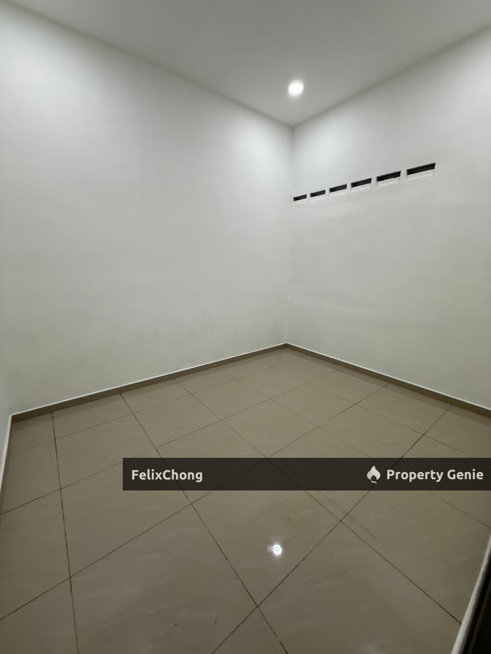Taman Aman 1 Sty Terrace,Jalan Dahlia,Senai,Renovated,Extend