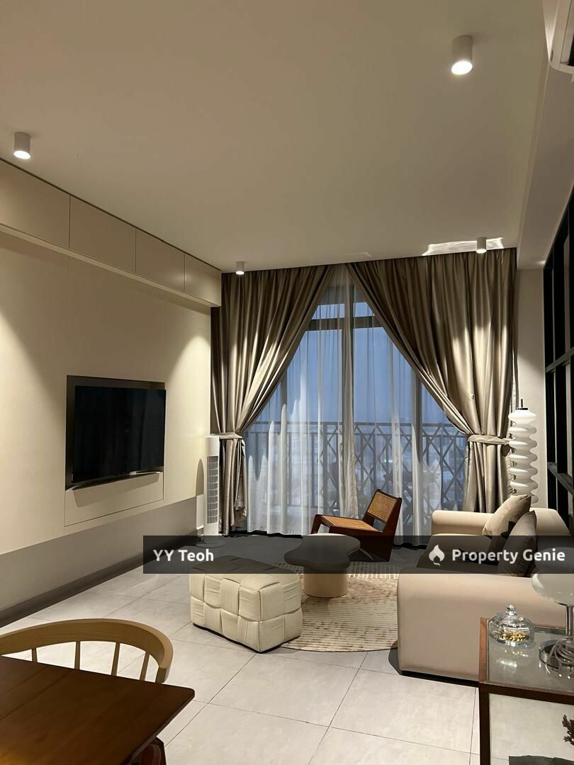 CORNER The Quartz Residence 3R Unit