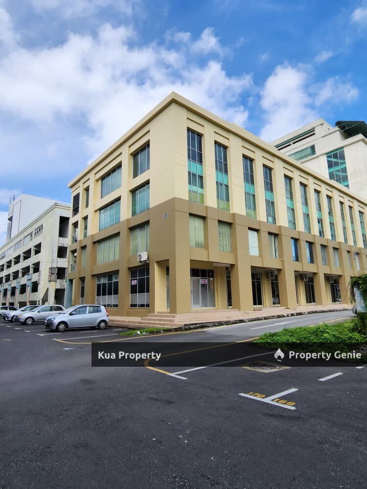 Corner Shop Lot For Rent Located at DUBS Commercial Centre, Jalan Petanak