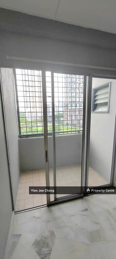 Iris Apartment For Sale