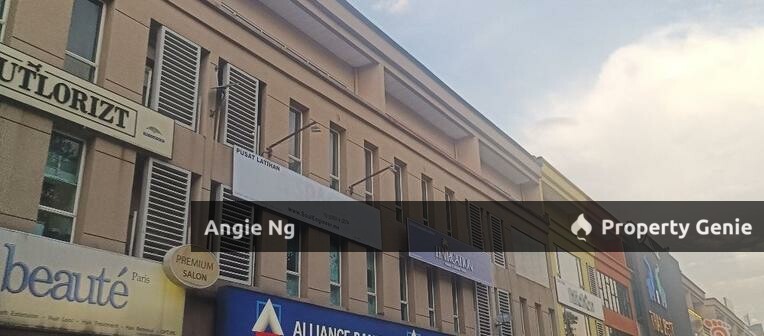 Shop Lot Kota Damansara For Sale