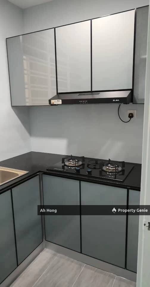 Skudai / Ksl Bukit Gemilang / 3bedroom / Partially Furnished