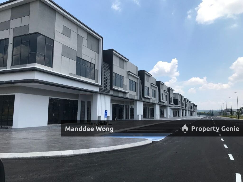 Factory Puncak Alam For Sale/2,080sqf/RM1.7Mil