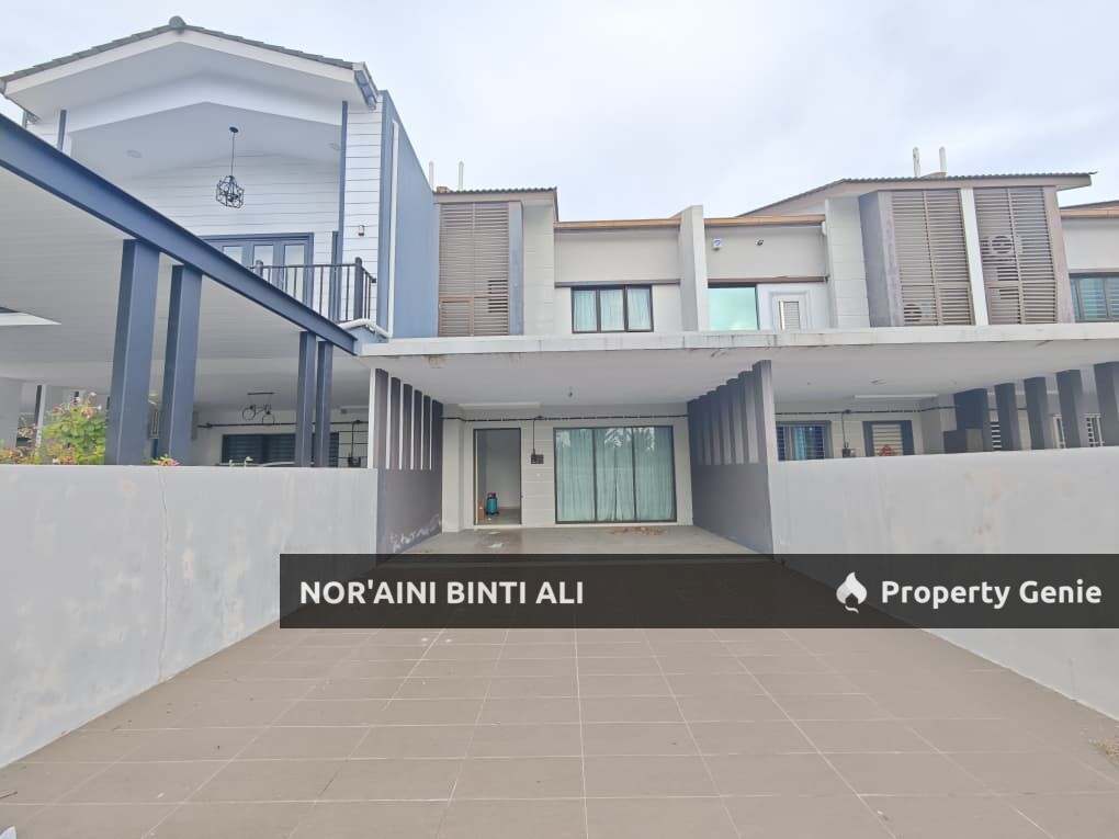 Teres 2 Tingkat Taman Sungai Soi Jaya 2, Bandar Kuantan Putri, Sg. Soi,  Kuantan (Facing Open)