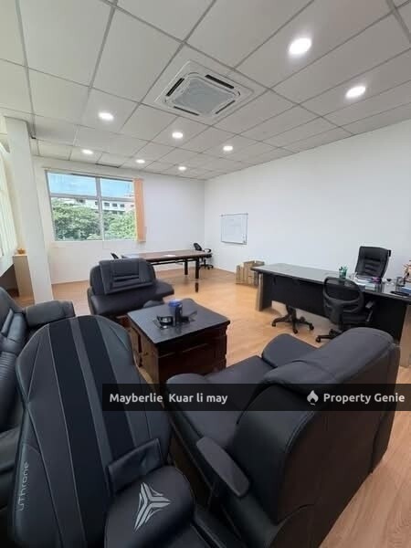RENT RM45K 3. 5 Storey Semi-D Factory at Seksyen 51, Petaling Jaya