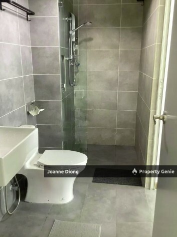 121 RESIDENCE
