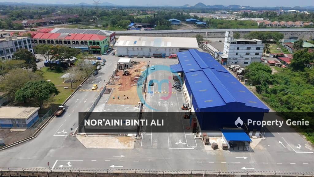 Warehouse  For Rent 𝐒𝐞𝐫𝐢 𝐃𝐚𝐦𝐚𝐢 𝐏𝐞𝐫𝐝𝐚𝐧𝐚 · 𝐉𝐚𝐥𝐚𝐧 𝐆𝐚𝐦𝐛𝐚𝐧𝐠, Kuantan