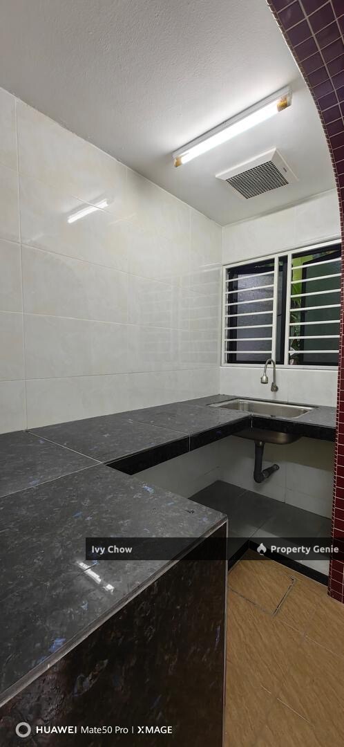 Taman megah kluang Low Cost for rent