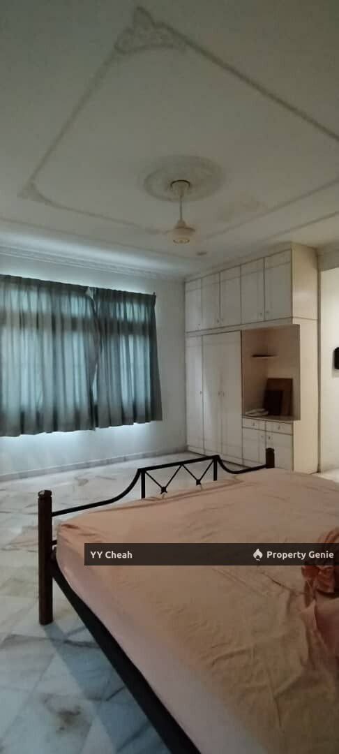 Taman Mansion 2 storey Bungalow 13000 sq ft Freehold Ipoh Town