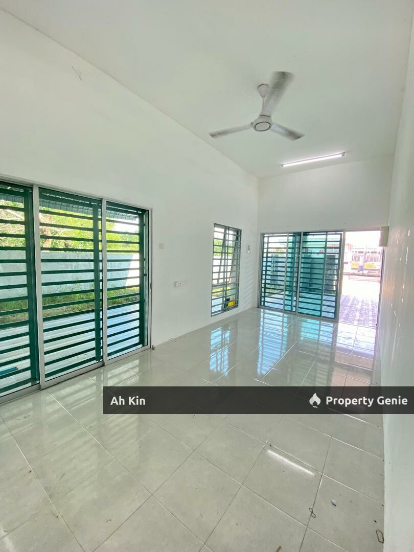 Desa Lahat Sri Wang with Prime Location For Rent