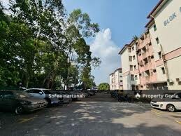 Apartment Sri Dahlia, Jalan Puteri 3 Bandar Puteri, 47100 Puchong, Selangor.