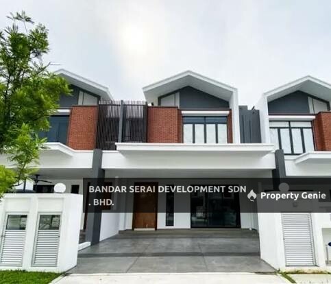 DANAU EMBUN