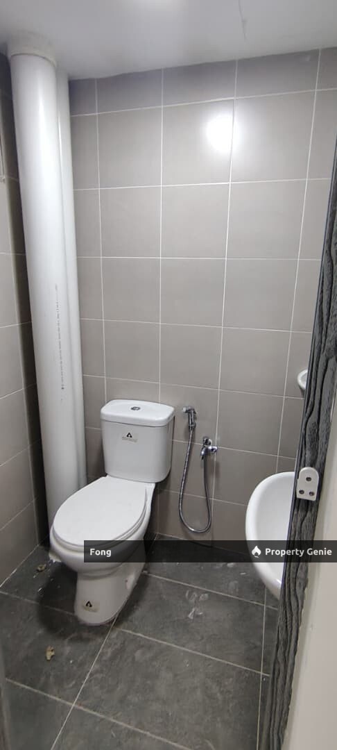 Casa Jasmine 4 rooms Brand New Setia Alam 2 parking Swimming pool